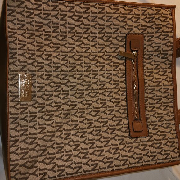 Jones New York Beige/Brown tote - Picture 2 of 6